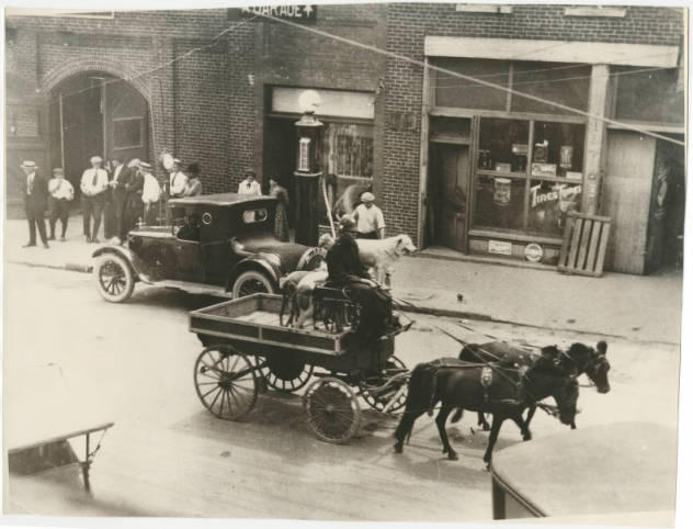 Gentry Brothers Dog and Pony Show circa 1924